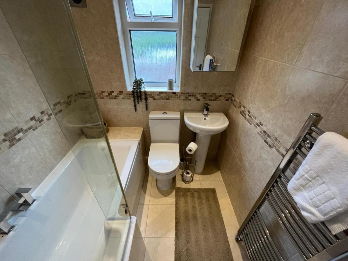 Access To Private Gym Room, 3 Bedrooms, Close To The City Swansea Esterno foto