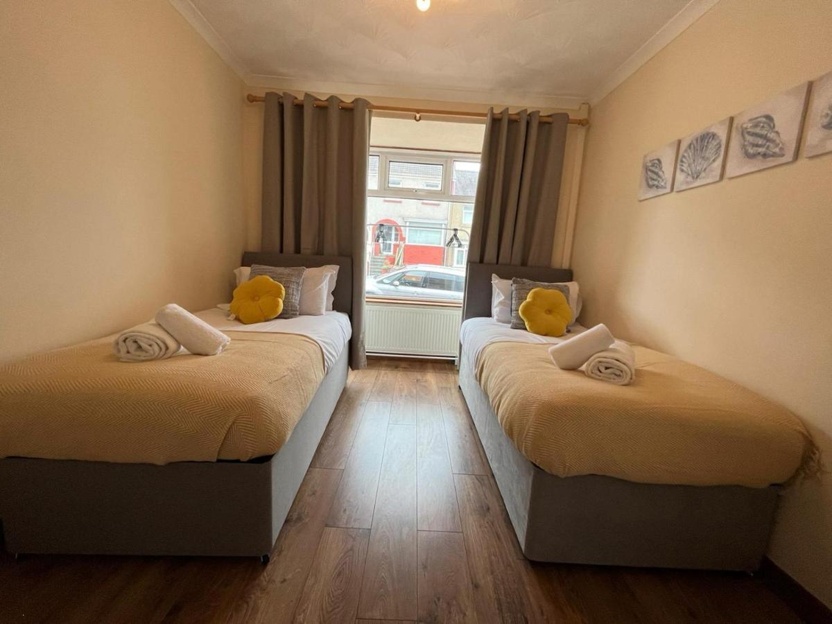 Access To Private Gym Room, 3 Bedrooms, Close To The City Swansea Esterno foto